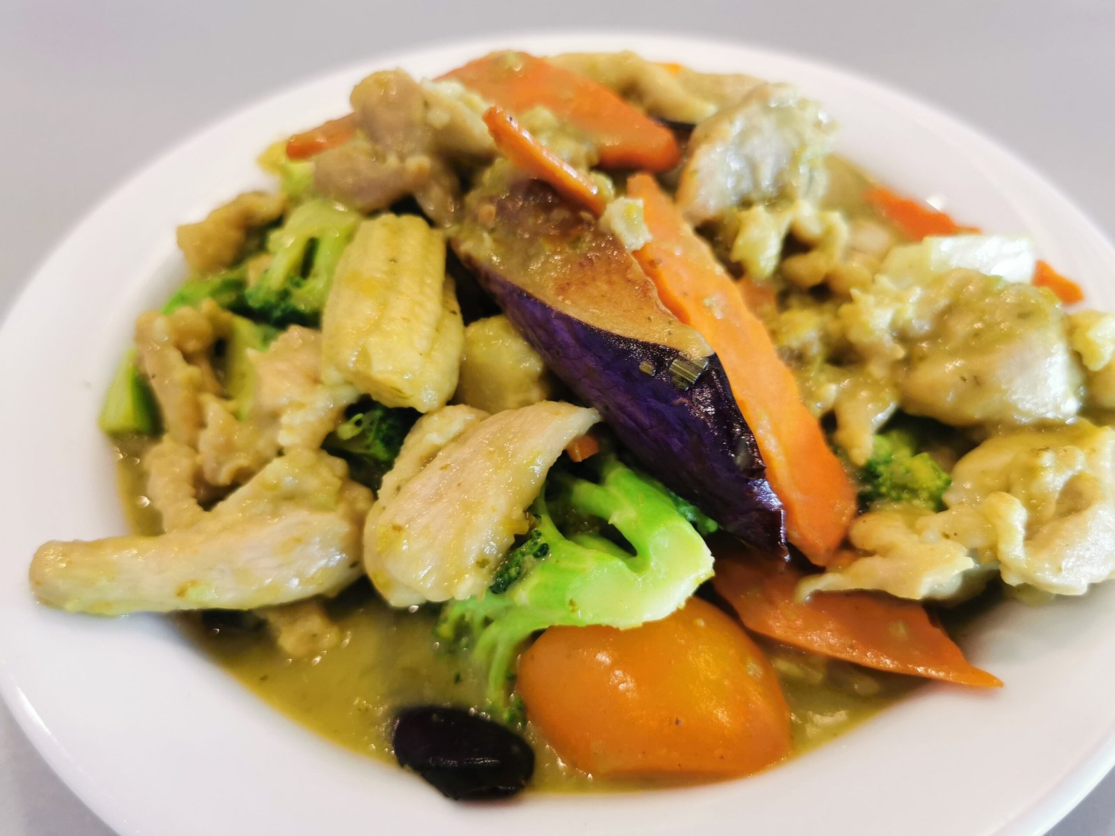 Spicy Thai Green Curry Vegetable Or Chicken